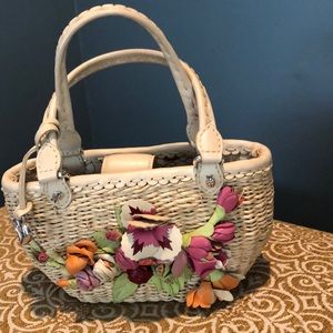 Brighton Bags - Brighton straw bag with leather flowers Brighton Bags - Brighton straw bag with leather flowers